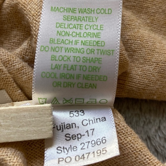 Lilly Pulitzer Elba Coolmax Tunic Sweater with Tassle Detail | 3/4 Sleeves - Picture 5 of 12